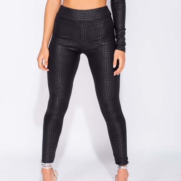 Pants - LAST 1! Black Crocodile Print High Waist Leggings